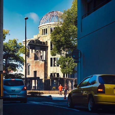Апартаменты Luxes Hiroshima2F ラクセス ヒロシマ2F Экстерьер фото