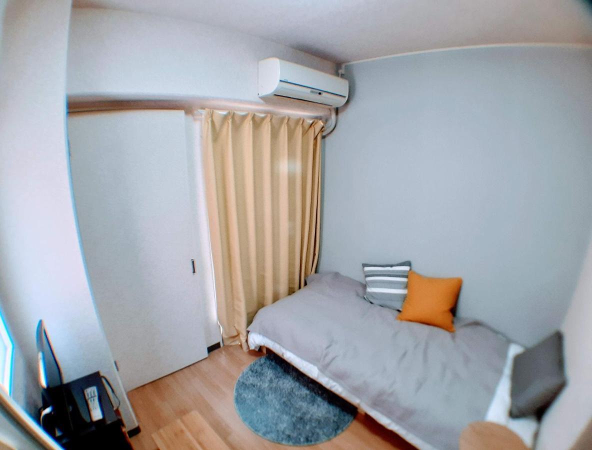 Апартаменты Luxes Hiroshima2F ラクセス ヒロシマ2F Экстерьер фото